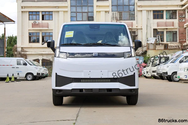 FARIZON All New Xingxiang V7E Functional Edition 2025 Zhifu Edition 5-Seat Pure Electric Light Bus CATL 50.2kWh Exterior (2) | 86Trucks