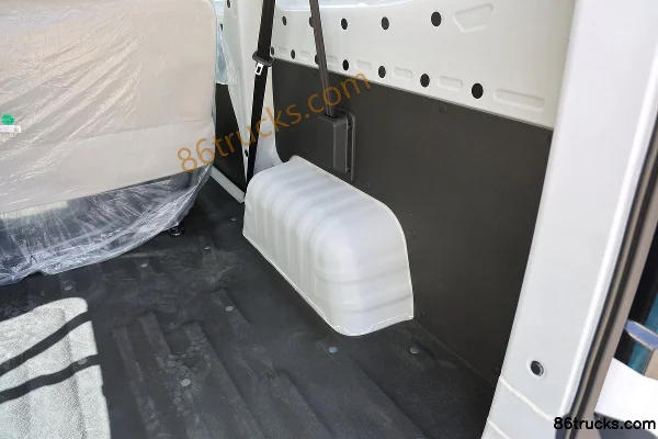 FARIZON All New Xingxiang V7E Functional Edition 2025 Zhifu Edition 5-Seat Pure Electric Light Bus CATL 50.2kWh Cargo Box (3) | 86Trucks