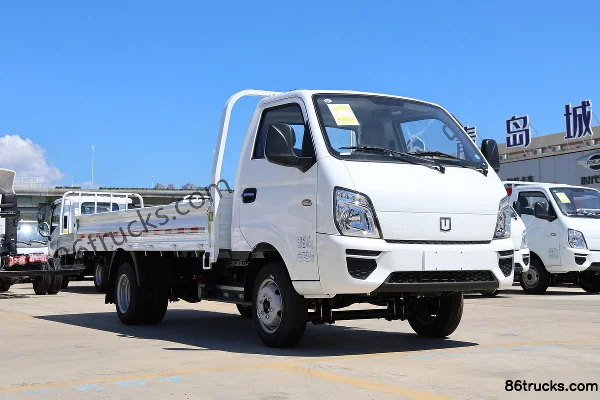 FARIZON Xingzhi F5E 4.02m Single-row Pure Electric Flatbed Mini Truck Zhixin 62kWh 4X2(6 wheels) Exterior