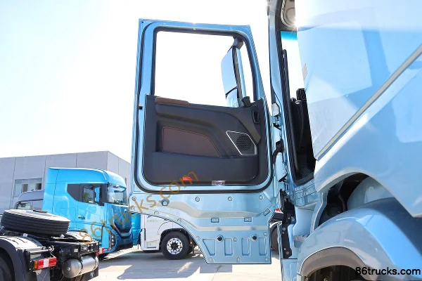 Auman Galaxy 5M 14,5L LNG 510 ch 6X4(10 roues) Fast Gear 12 vitesses tracteur routier Cabine (1) | 86Trucks