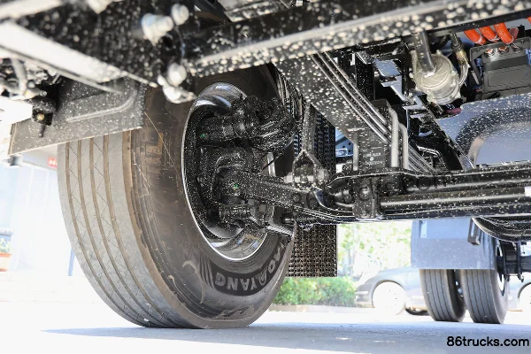 Auman GTL Star Wing Edition 4X2(6 wheels) Electric Tractor Truck Aiyike 400.6kWh Chassis (2) | 86Trucks