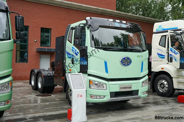 FAW Jiefang J6P 6X4(10 wheels) Electric Tractor Truck CATL 400kWh Exterior