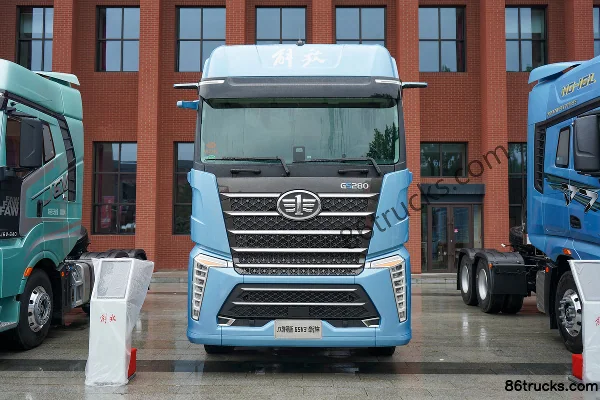 FAW Jiefang J7 Chuangling Edition 15L LNG 640 hp 6X4(10 wheels) FAW Jiefang 12-speed AMT Automatic Tractor Truck Exterior (2) | 86Trucks