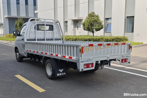 Leichi Ren T30 2025 Comfort Edition Hydraulic Brake 3.8m Single Row Pure Electric Flatbed Micro Truck Eve 55.06kWh 4X2(6 wheels) Exterior (3