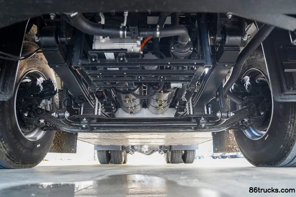 DeepWay Xingtu version composite 6X4(10 roues) tracteur routier 100% électrique à échange de batterie CATL 513 kWh Châssis (1) | 86Trucks