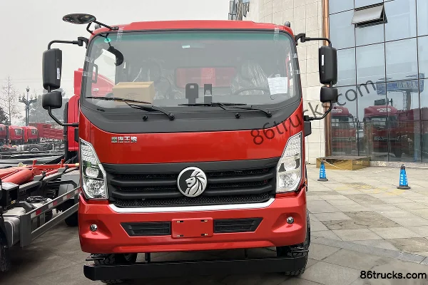 Sinotruk V3 6.2L Diesel 245 hp 6X2(8 wheels) Fast Gear 10-Speed 4.5m Single Row Dump Truck Exterior (2) | 86Trucks