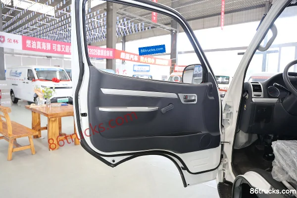 Shenyang Jinbei Hiace 2025 Model Express King 2L Gasoline 136hp 2-Seat Enclosed Cargo Van Cab (1) | 86Trucks