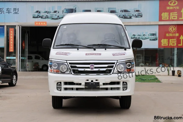 Shenyang Jinbei Hiace 2025 Model Xiangyun 2L Gasoline 136hp 2-Seat High Roof Enclosed Cargo Van Exterior (2) | 86Trucks