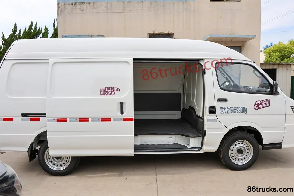 Shenyang Jinbei Hiace 2025 Model Xiangyun 2L Gasoline 136hp 2-Seat High Roof Enclosed Cargo Van Cargo Box (1) | 86Trucks