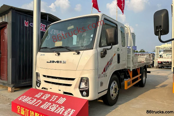 JMC Nouveau Shunda Version Luxe 2,5 L diesel 136 ch 4X2(6 roues) WLY 5 vitesses 3,3 m cabine avancée avec couchette Camion plateau léger Ext