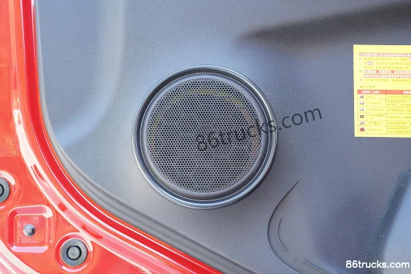 Dongfeng Commercial Vehicle Tianjin KC 245 hp Fast Gear 10-speed 6X2(8 wheels) 4.5m Dump Truck Cab (3) | 86Trucks