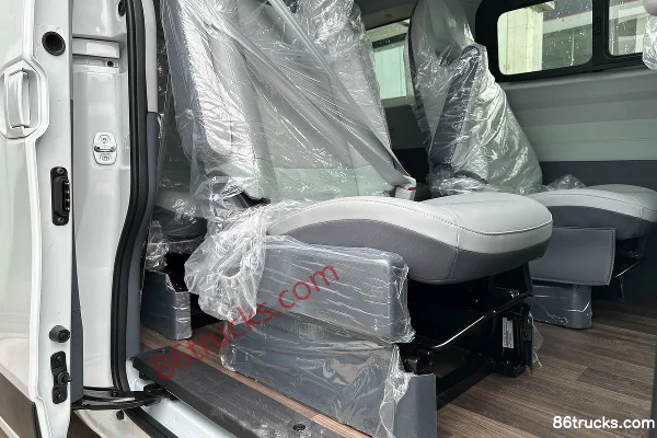 SAIC MAXUS Dana V1 9-Seat Pure Electric Multi-Purpose Passenger Vehicle 64kWh Cargo Box (1) | 86Trucks