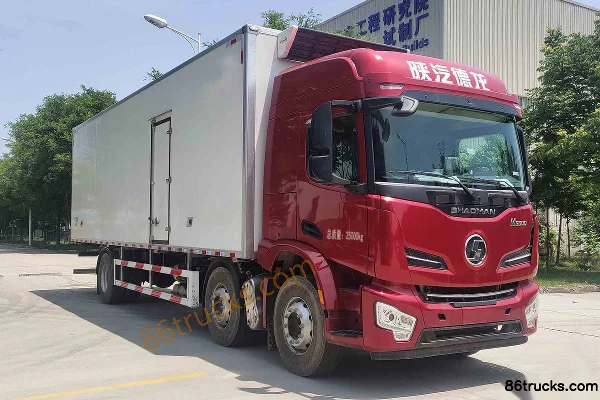 SHACMAN Delong M6000 Jingying Edition 360hp 6X2(8 wheels) AMT Automatic 9.4m Refrigerated Truck Exterior