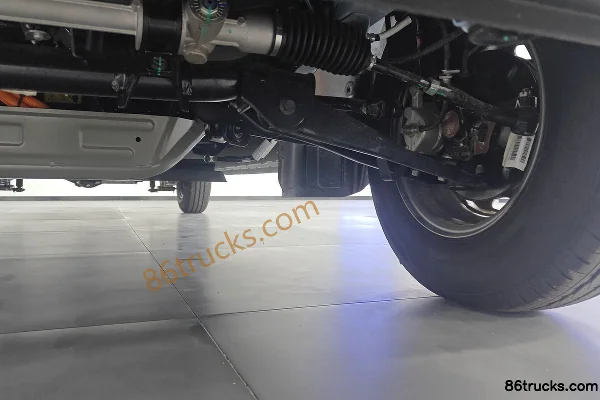 FARIZON Xingxiang V6E Function Edition 6-Seat 4.845m Electric Multi-Purpose Passenger Vehicle 46.08kWh Chassis (3) | 86Trucks