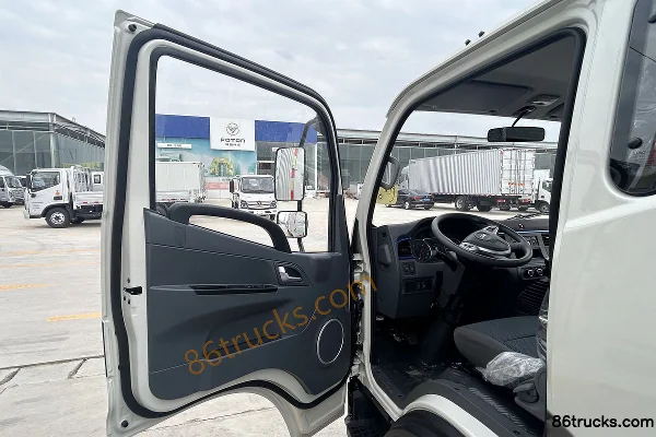 JAC Junling V3 Jinyuanbao 143 hp 4X2(6 wheels) 3.47m Crew Cab Flatbed Light Truck (1) | 86Trucks