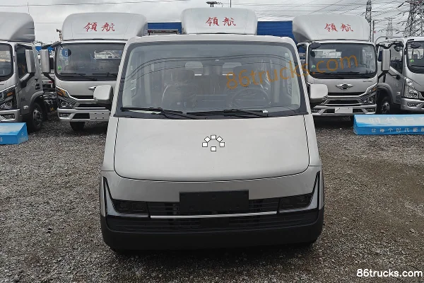 Foton Lefu 2025 Model Changxing Edition 6-Seat Electric Light Bus Aiyike 40.18kWh Exterior (2) | 86Trucks
