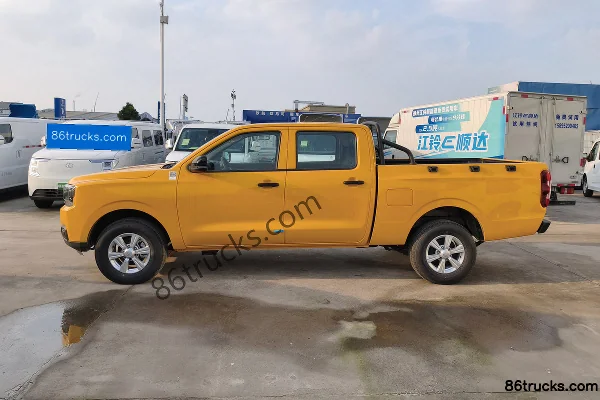 JMC Baodian 2018 New Fashion Edition Standard 2.4L Gasoline 136hp 2WD Long Cargo Box Double Cab Pickup (3) | 86Trucks