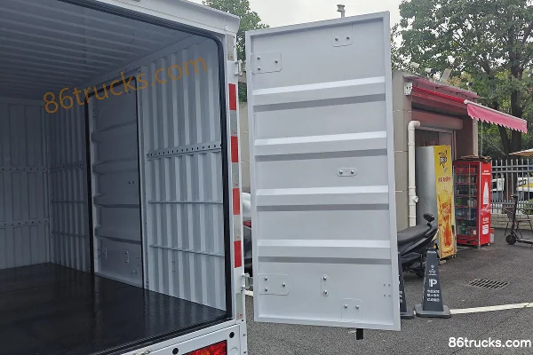 FARIZON Xingxiang F1E 2025 Smart Edition 3.05m Single Row Pure Electric Van Micro Truck Xuanwu 51.39kWh 4X2(6 wheels) Body (2) | 86Trucks