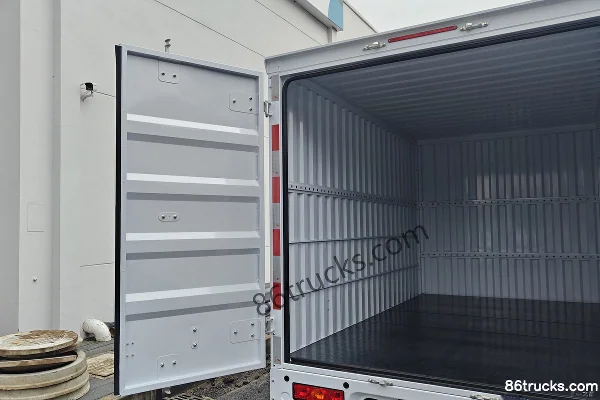 FARIZON Xingxiang F1E 2025 Smart Edition 3.05m Single Row Pure Electric Van Micro Truck Xuanwu 51.39kWh 4X2(6 wheels) Body (1) | 86Trucks