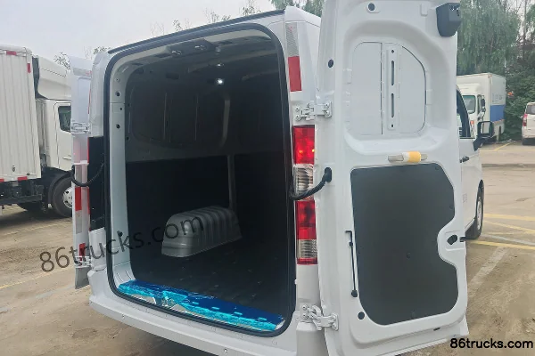 FARIZON Nouveau Xingxiang V7E modèle 2025 version Zhifu 2 places fourgon électrique pur batterie Zhixin 51,4 kWh Caisse (2) | 86Trucks