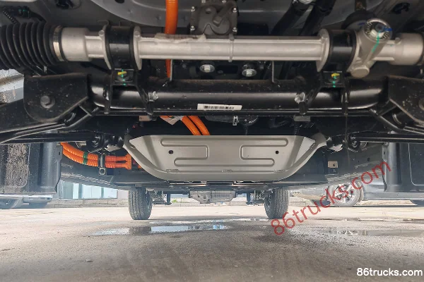 FARIZON Xingxiang V6E Functional Edition 6-Seat 4.845m Pure Electric Light Bus Zhixin 46.08kWh Chassis (1) | 86Trucks