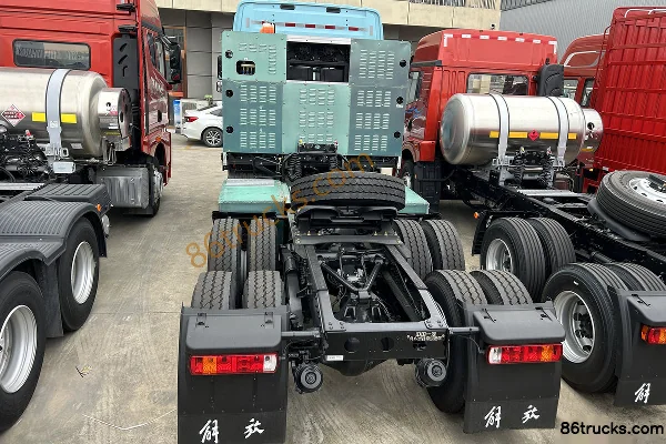 FAW Jiefang Qingdao JH6 Heavy Truck 6X4(10 wheels) Pure Electric Tractor Truck (457 Axle) 422.87kWh Exterior (2) | 86Trucks