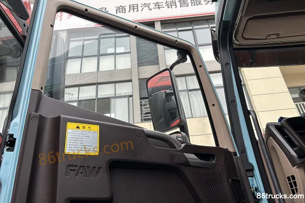 FAW Jiefang Qingdao JH6 Heavy Truck 6X4(10 wheels) Pure Electric Tractor Truck (457 Axle) 422.87kWh Cab (2) | 86Trucks