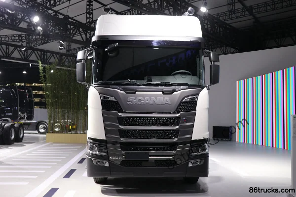 Scania New 460R Domestic Version 12.7L Diesel 460hp 4X2(6 wheels) Scania 14-Speed AMT Automatic Tractor Truck Exterior (2) | 86Trucks