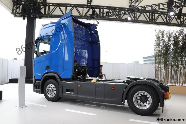 Scania New 500R Series China version 12.7L diesel 500hp 4X2(6 wheels) AMT automatic high roof tractor truck Exterior (3) | 86Trucks