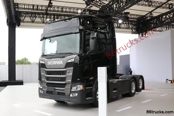 Scania New 560R PRO China version 12.7L diesel 560hp 6X2R Scania 14-speed AMT automatic high roof tractor truck Exterior (3) | 86Trucks