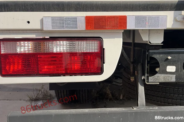FAW Jiefang Hu 6G Wide Body 165 hp 4X2(6 wheels) 4.16m Single Row Van Light Truck (2) | 86Trucks