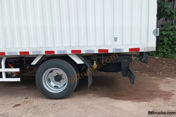 Jinhu ET50 Channel Edition Hydraulic Brake 4.25m Single Row Pure Electric Van Light Truck CATL 70.59kWh 4X2(6 wheels) Cab (2) | 86Trucks