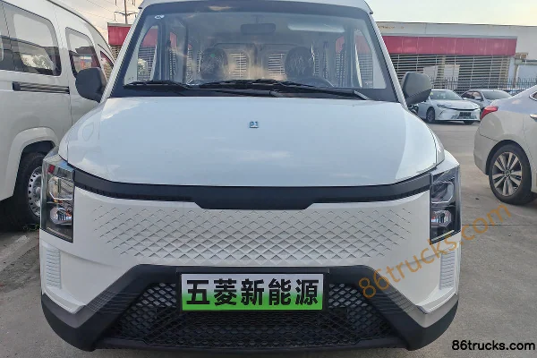 Yufeng Auto Gold Warehouse 2025 Model Super Value Edition 6-Seat Pure Electric Light Bus BYD 42.3kWh Exterior (2) | 86Trucks