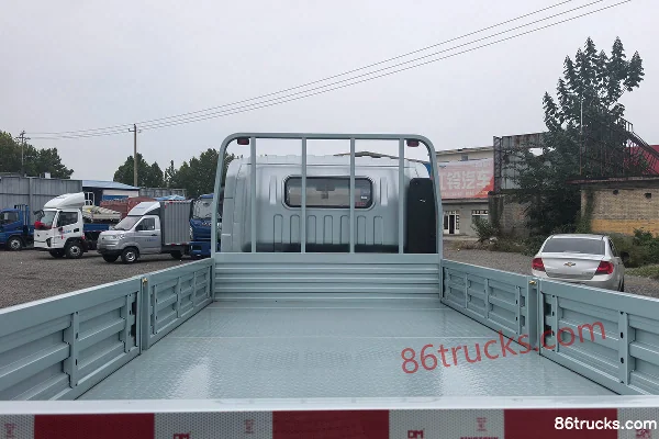 Sinotruk HOWO Tushuai 151 ch 4X2(6 roues) camion léger plateau à cabine simple 4,15 m (Fast Gear 8 vitesses) Carrosserie (2) | 86Trucks