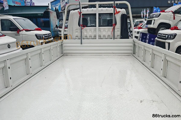 Foton Xiangling M2 Pro Luxe 1.6L 122 ch 4X2(6 roues) Essence 3,3 m Benne à ouverture latérale Monoplace Micro camion Carrosserie (3) | 86Tru