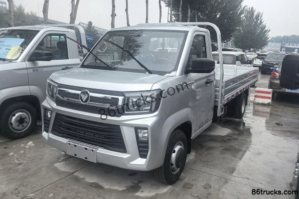 Foton V5 2L Gasoline 139hp 4X2(6 wheels) Dongan 5-speed 3.8m single-row flatbed micro truck (single rear tire) Exterior (3) | 86Trucks