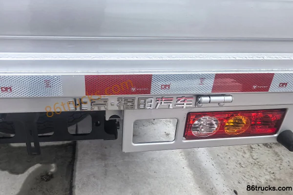 Foton V5 2L Gasoline 139hp 4X2(6 wheels) Dongan 5-speed 3.8m single-row flatbed micro truck (single rear tire) Body (3) | 86Trucks