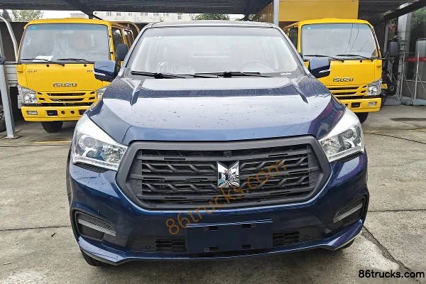 Qingling Isuzu T28 2025 Standard Edition 2.8T Diesel 150 hp Manual 4WD Standard Wheelbase Double Cab Pickup (2) | 86Trucks
