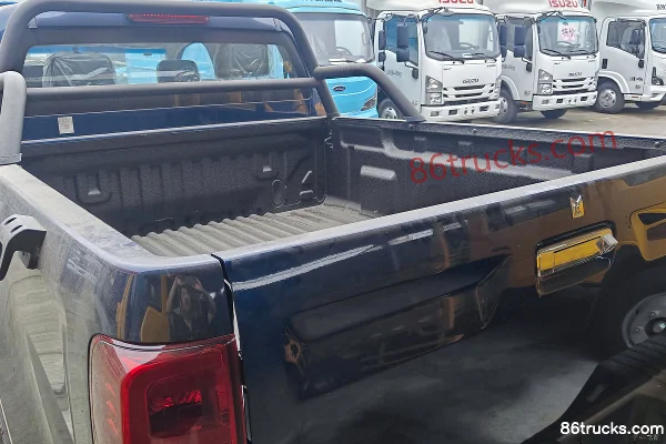 Qingling Isuzu T28 2025 Standard Edition 2.8T Diesel 150 hp Manual 4WD Standard Wheelbase Double Cab Pickup Official Photos (3) | 86Trucks