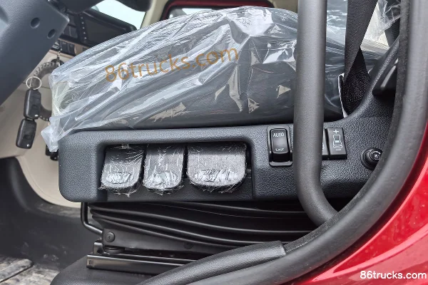 Dongfeng H5 Chuangfu Edition 6.9L Diesel 350hp 4X2(6 wheels) WLY 10-Speed AMT Automatic 6.8m Cargo Truck with Cage Cab (3) | 86Trucks