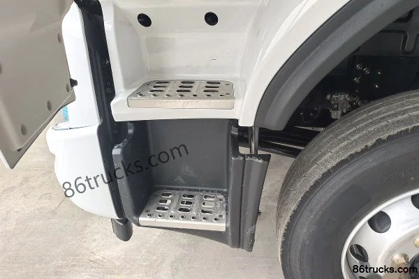 Dongfeng H5 4X2(6 wheels) air brake 9.7m semi-sleeper pure electric van cargo truck CATL 310.66kWh Cab (2) | 86Trucks
