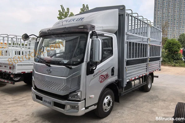 Yuejin Kuaiyun H500 150hp 4X2(6 wheels) 4.2m single-row stake truck (China VI) Exterior (3) | 86Trucks