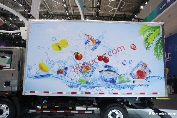 Sinotruk HOWO Hanpo PRO 170 hp 4X2(6 wheels) AMT automatic refrigerated truck Body (2) | 86Trucks