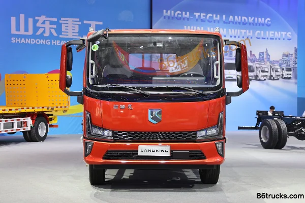 Lanqing Long X7 2.5L Diesel 180 hp 4X2(6 wheels) Fast Gear 8-Speed Wide Body 3.85m Semi-Sleeper Flatbed Light Truck Exterior (2) | 86Trucks