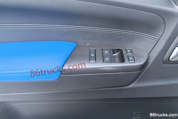 Foton Aumark S3 Express Value Edition 200hp 4X2(6 wheels) 4.8m half-cab cargo truck (1) | 86Trucks