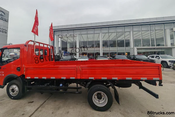 Dongfeng Furui Ka F6 130hp 4X2(6 wheels) 4.2m single-row flatbed light truck (China VI) Body (2) | 86Trucks
