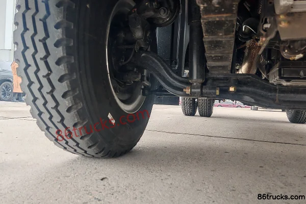 Dongfeng F6 155 ch 4X2(6 roues) camion plateau Châssis (2) | 86Trucks