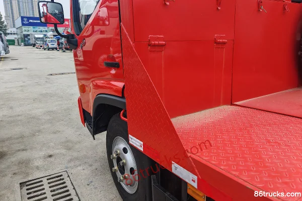 Dongfeng F6 155 ch 4X2(6 roues) camion plateau Carrosserie (1) | 86Trucks