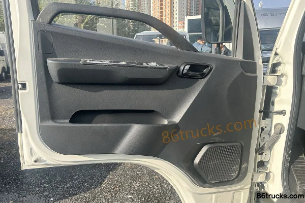 Foton Times Linghang S1 1.5L 129 ch 4X2(6 roues) CNG 4,15 m cabine simple fourgon léger (1) | 86Trucks