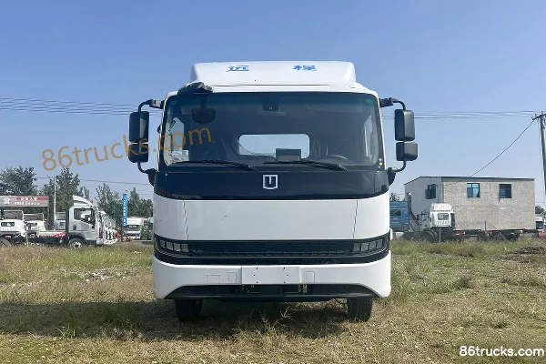 FARIZON Star Wisdom H8E 2025 Smart Edition 4X2(6 wheels) 4.02m Single Row Pure Electric Refrigerated Truck CATL 140.41kWh Exterior (2) | 86T
